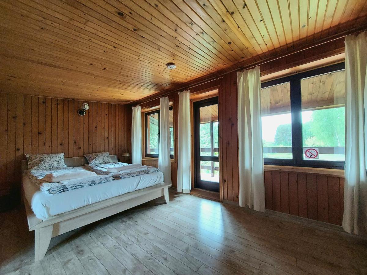 Dom Wakacyjny Z Ogromnym Ogrodem Witaszyn Bagian luar foto