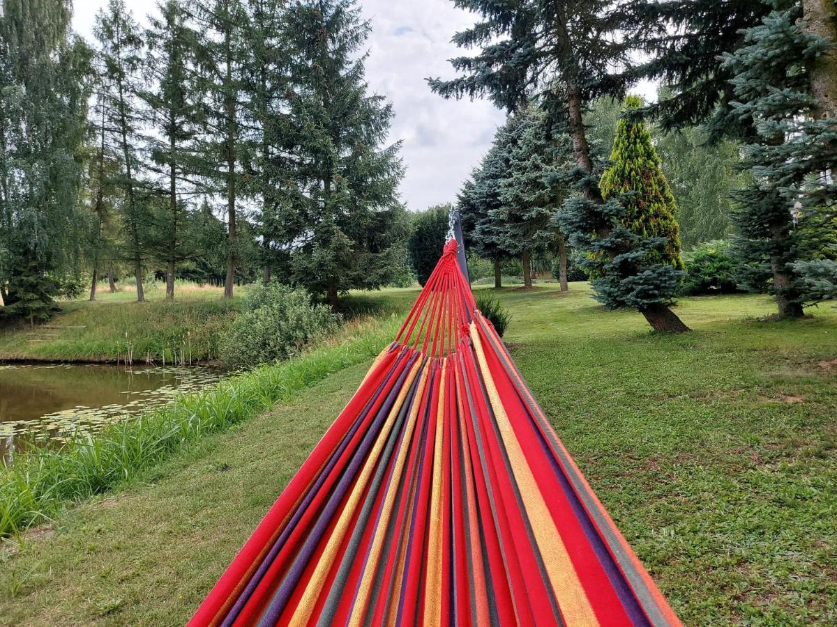 Dom Wakacyjny Z Ogromnym Ogrodem Witaszyn Bagian luar foto