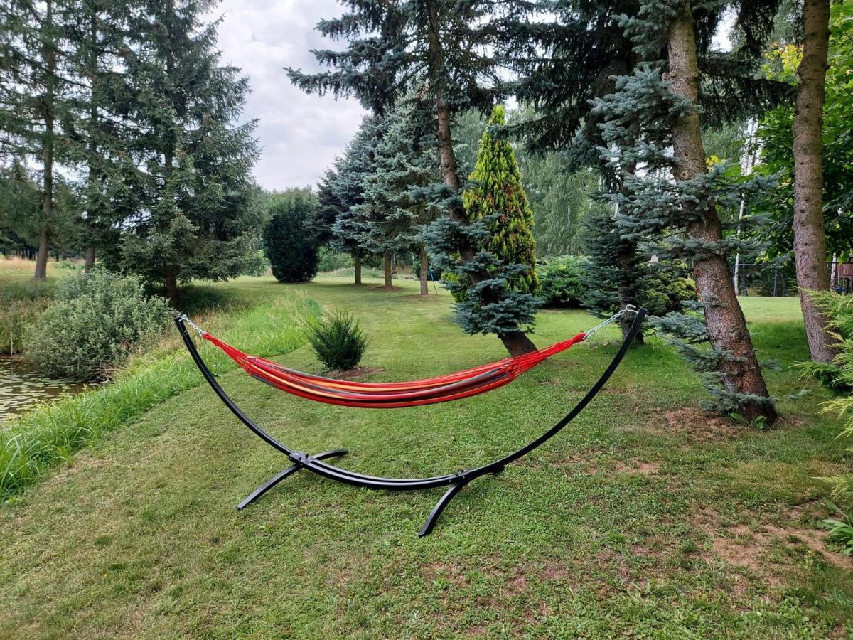 Dom Wakacyjny Z Ogromnym Ogrodem Witaszyn Bagian luar foto