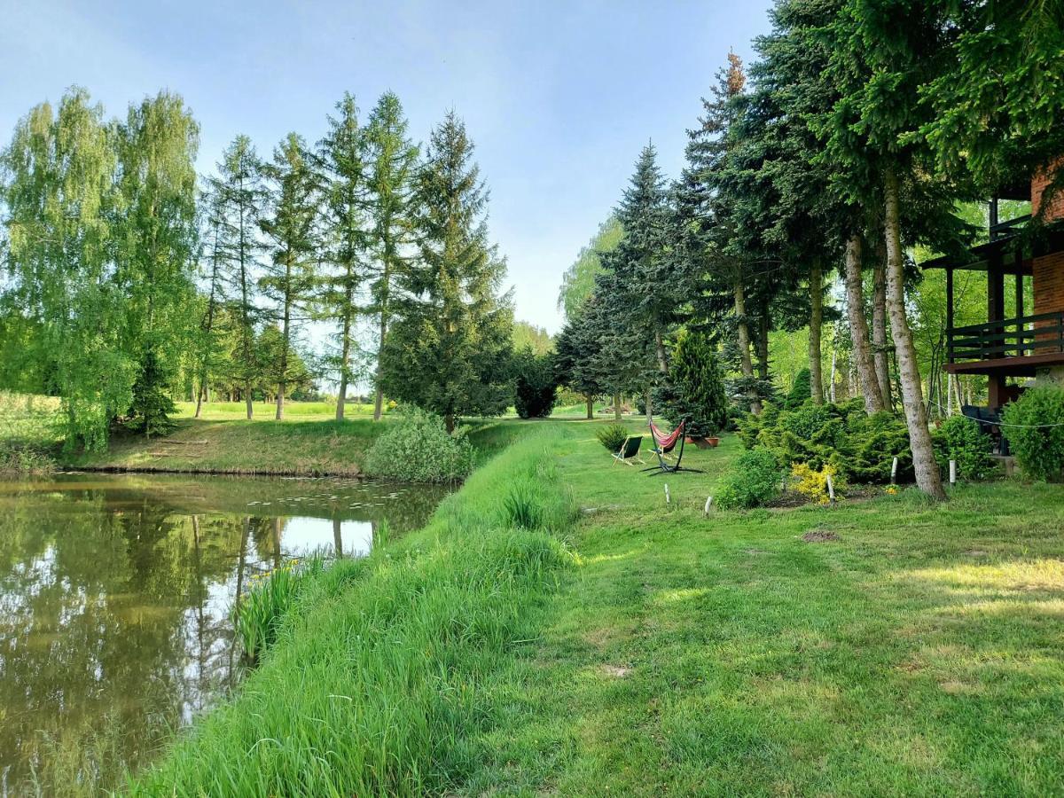 Dom Wakacyjny Z Ogromnym Ogrodem Witaszyn Bagian luar foto